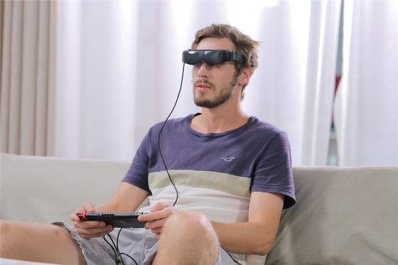 1080P 3D Gözlükler HDMI & TYPE C 1800 Nits VR Video / Oyunlar İçin Akıllı Gözlükler